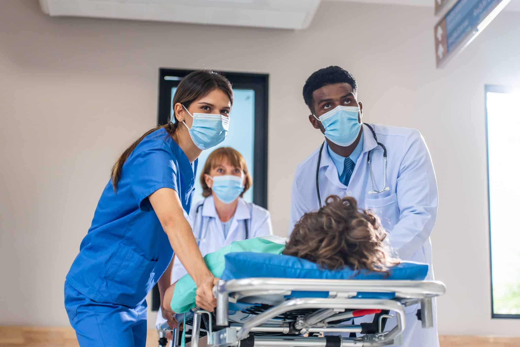 asistencia m&eacute;dica