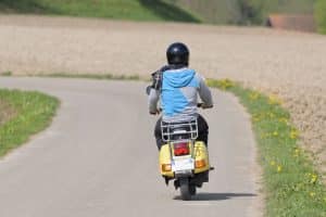 ciclomotor o motocicleta